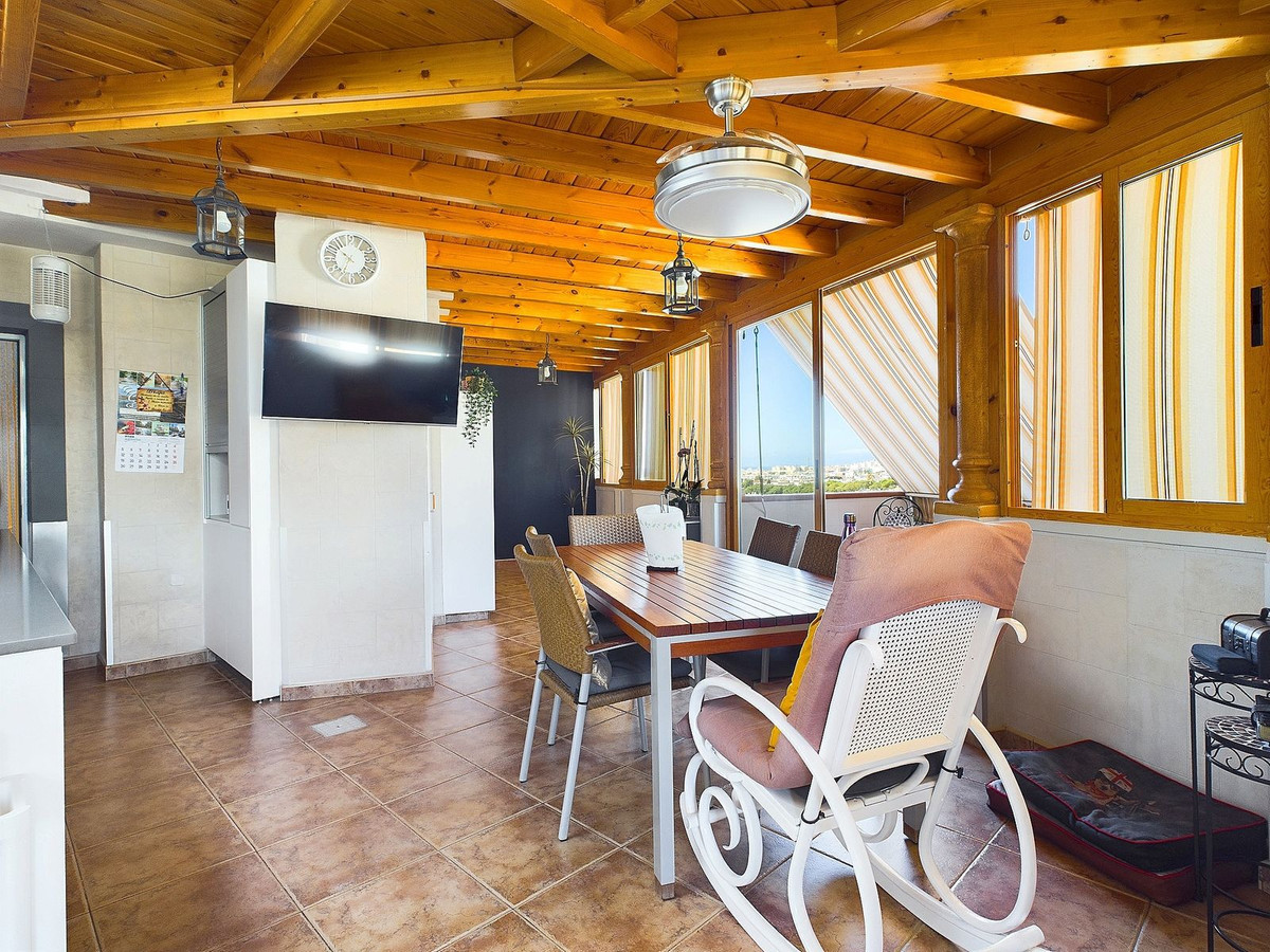 Penthouse te koop in Estepona | 3 slaapkamers H5294770