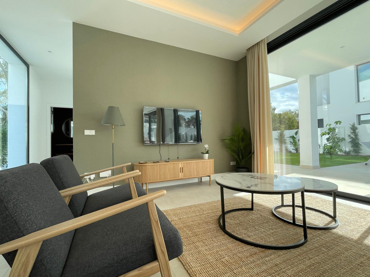 Huis te koop in Estepona | 6 slaapkamers H5295169