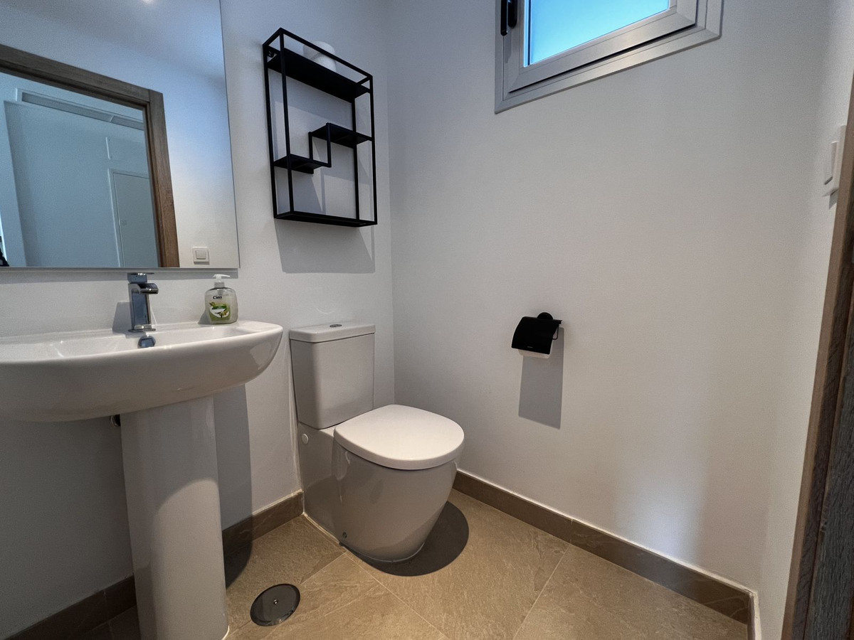 Huis te koop in Estepona | 3 slaapkamers H5295301