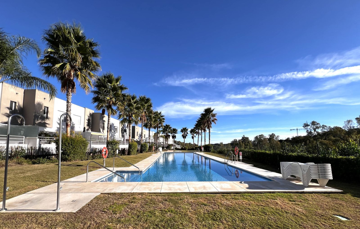 Huis te koop in Estepona | 3 slaapkamers H5295301