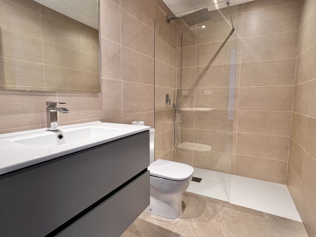 Huis te koop in Estepona | 3 slaapkamers H5295301