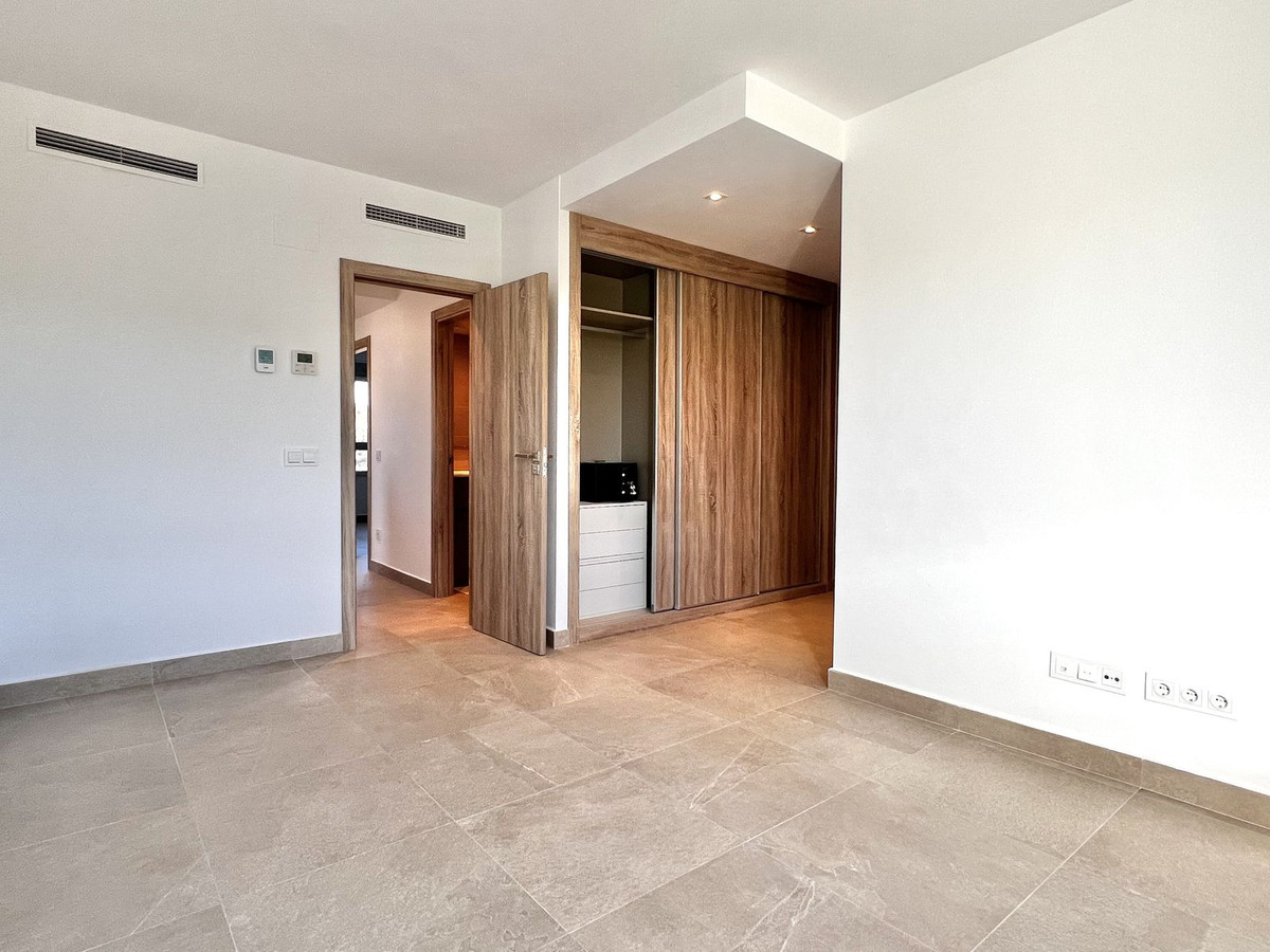 Huis te koop in Estepona | 3 slaapkamers H5295301