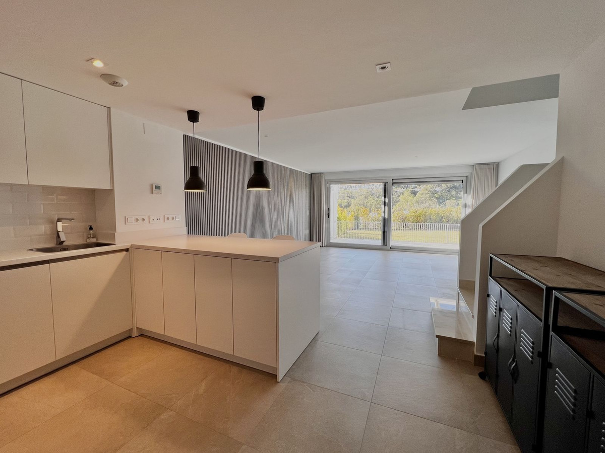 Huis te koop in Estepona | 3 slaapkamers H5295301