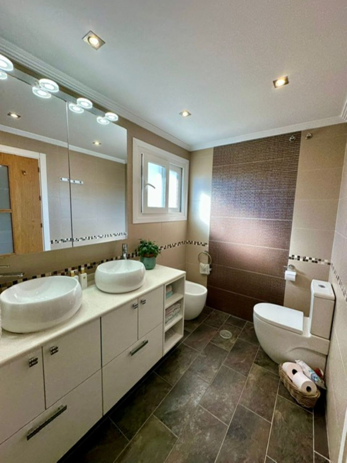 Property main view 19