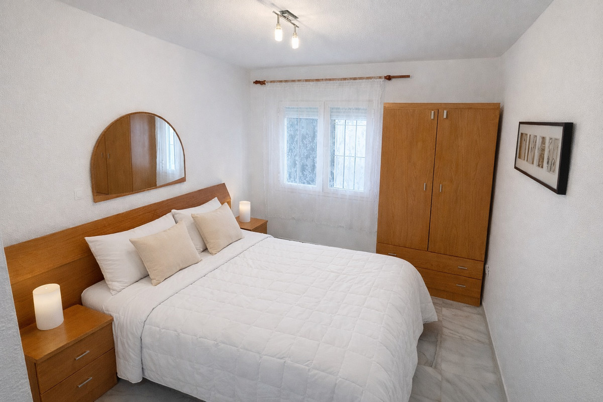 Duplex te koop in Estepona | 1 slaapkamers H5300833