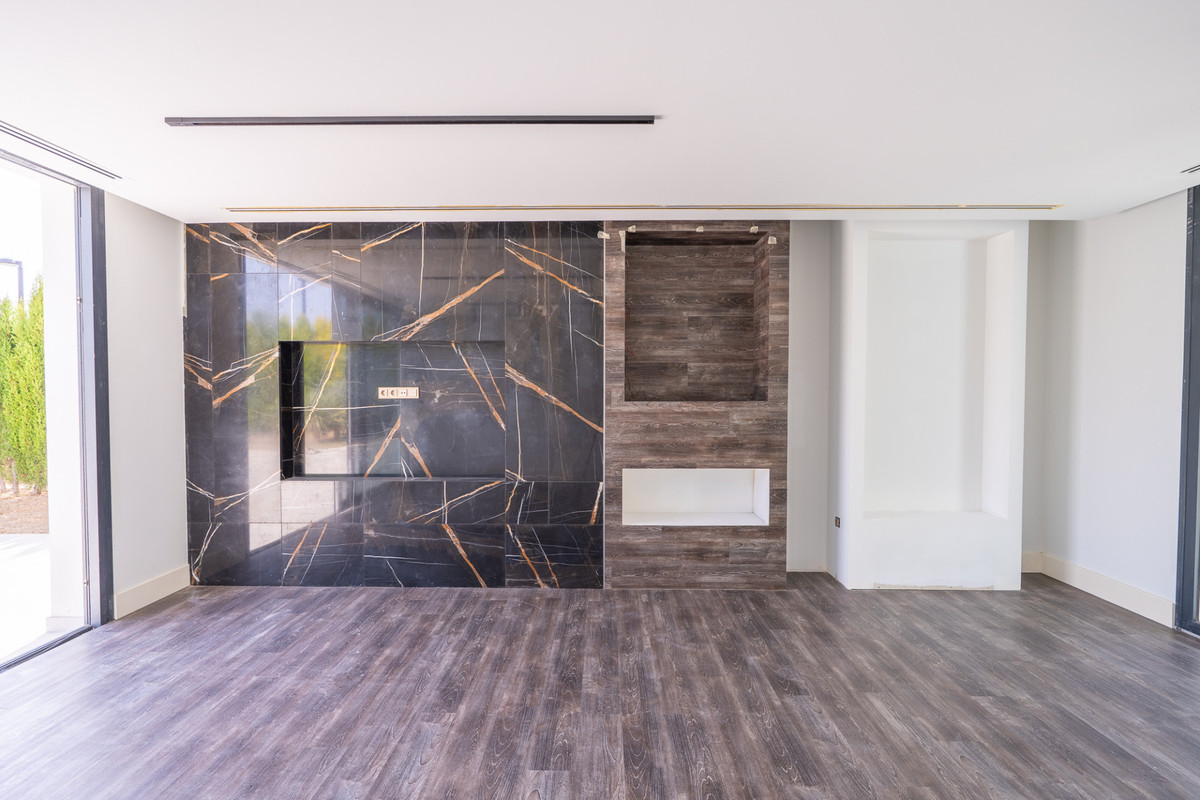 Huis te koop in Estepona | 3 slaapkamers H5302870