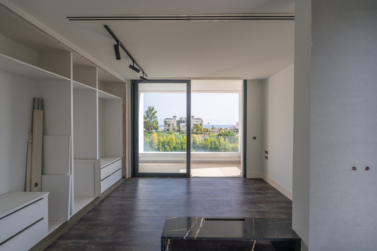 Huis te koop in Estepona | 3 slaapkamers H5302870