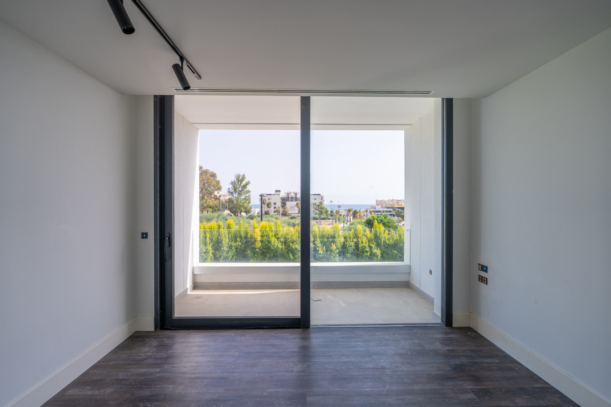 Huis te koop in Estepona | 3 slaapkamers H5302870