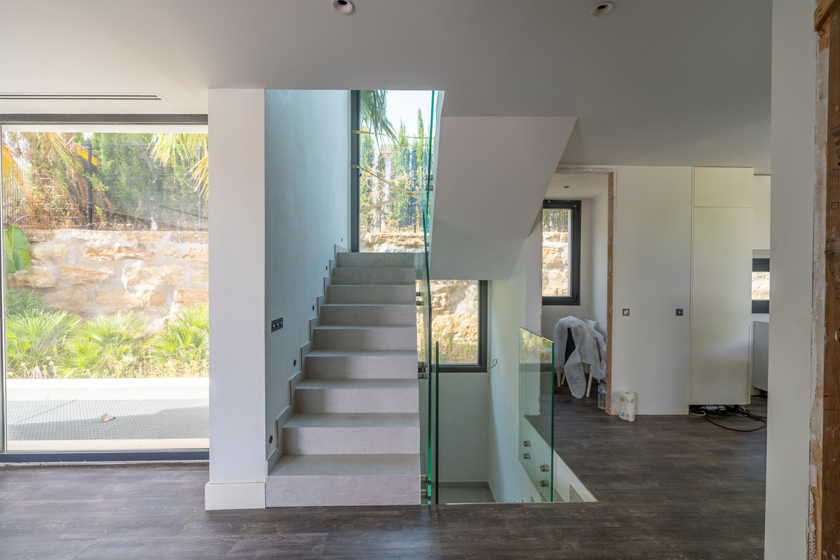 Huis te koop in Estepona | 3 slaapkamers H5302870