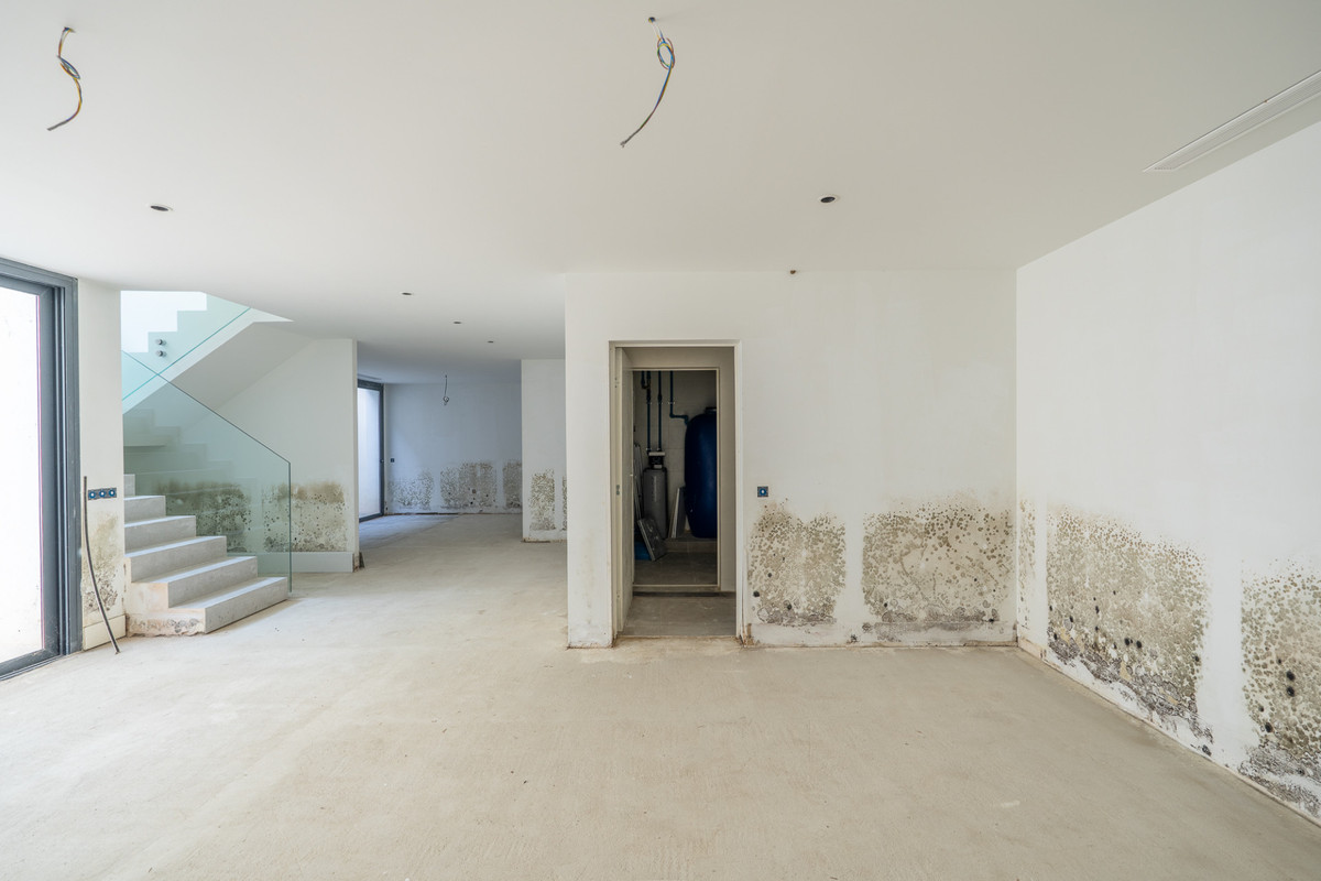 Huis te koop in Estepona | 3 slaapkamers H5302870