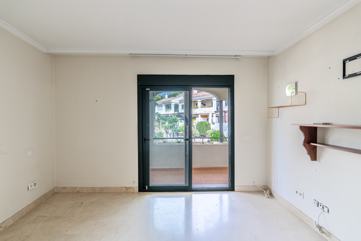 Huis te koop in Estepona | 4 slaapkamers H5303122