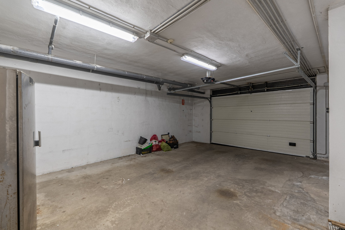 Huis te koop in Estepona | 4 slaapkamers H5303122