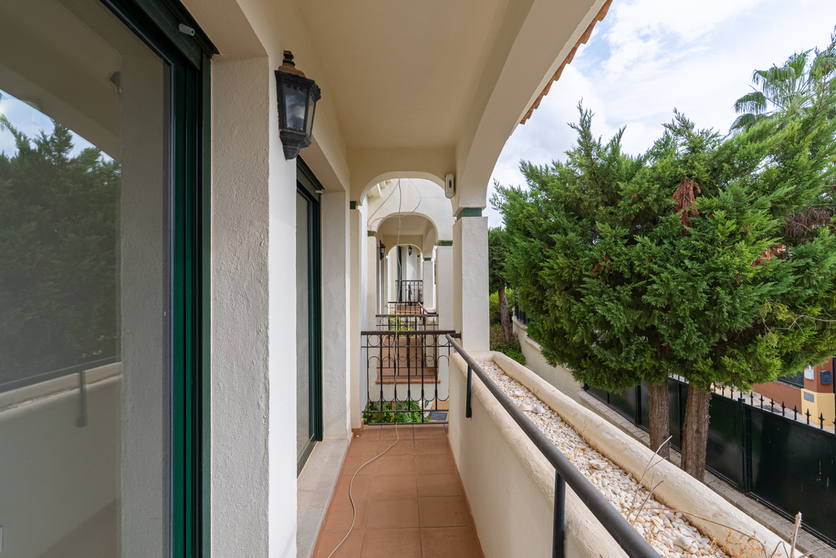 Huis te koop in Estepona | 4 slaapkamers H5303122