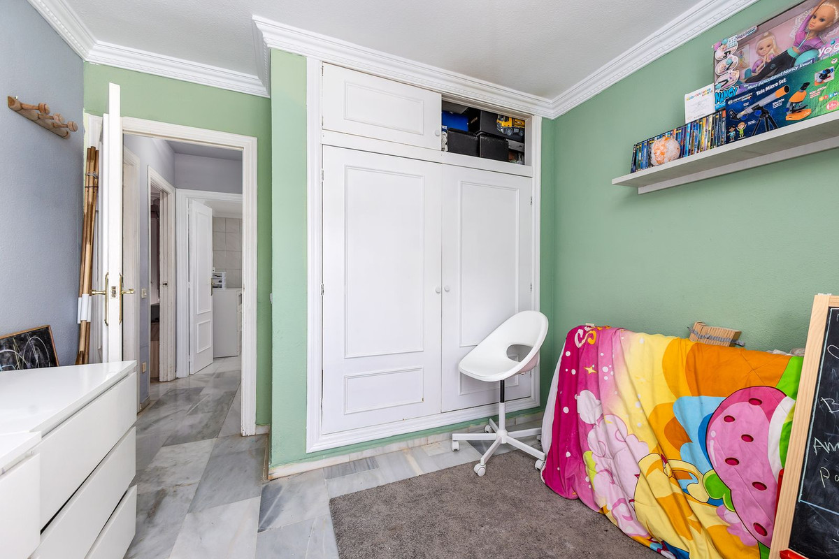 Huis te koop in Estepona | 3 slaapkamers H5304535