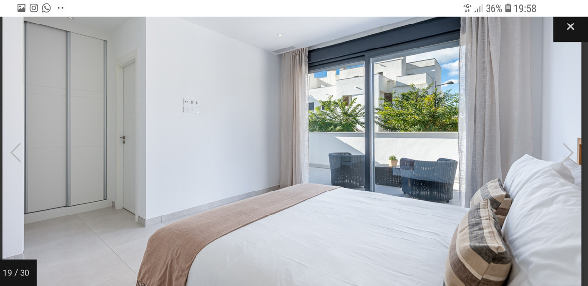 Huis te koop in Estepona | 3 slaapkamers H5305339