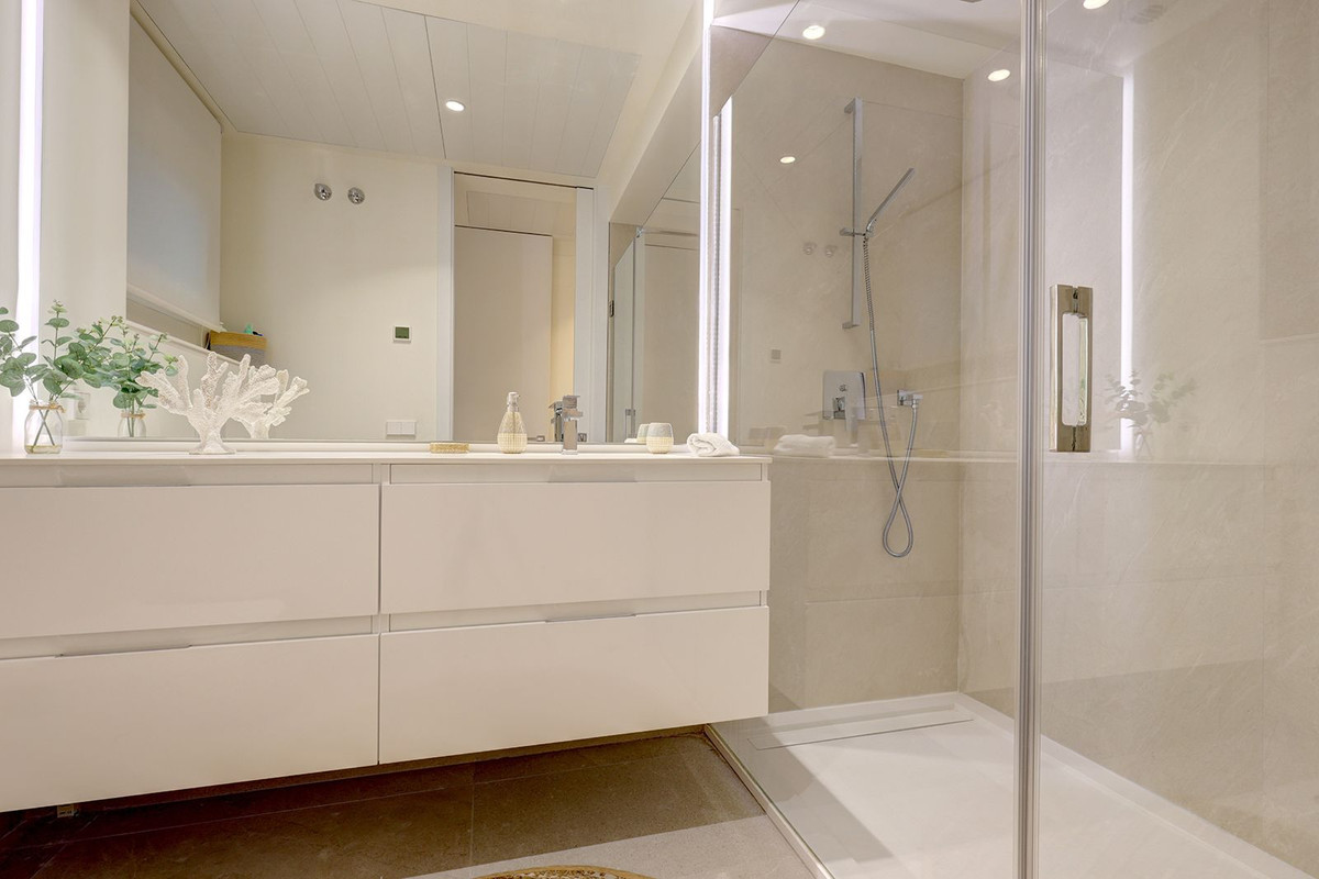 Huis te koop in Estepona | 3 slaapkamers H5305519