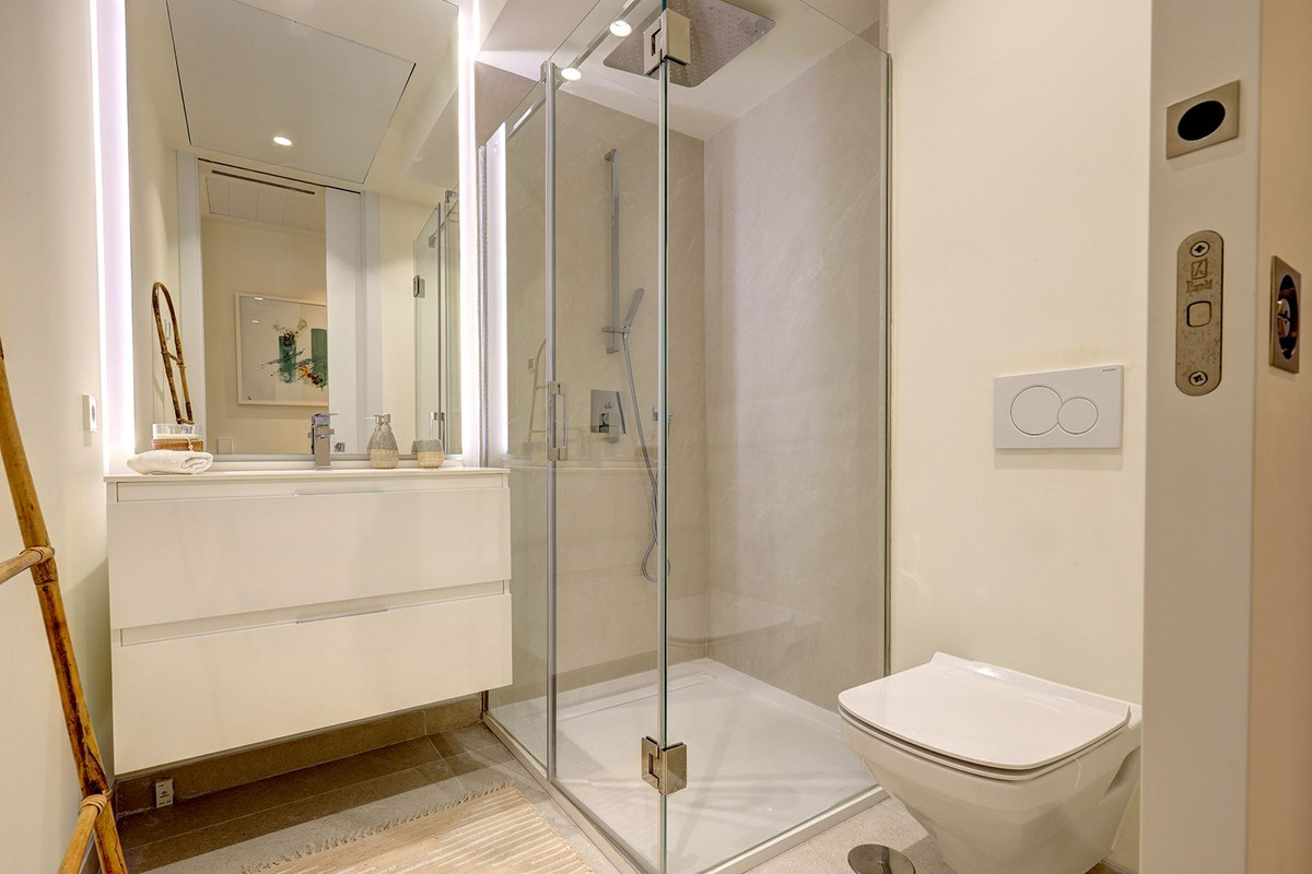 Huis te koop in Estepona | 3 slaapkamers H5305519