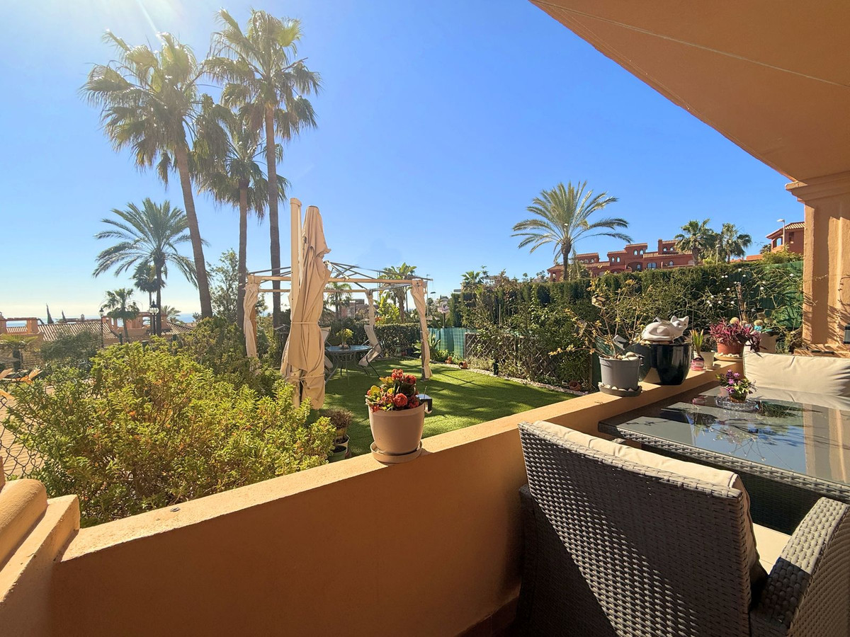 Huis te koop in Estepona | 3 slaapkamers H5307937