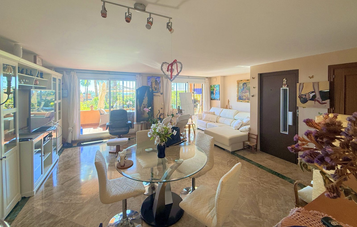 Huis te koop in Estepona | 3 slaapkamers H5307937