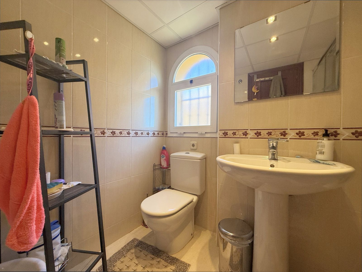 Huis te koop in Estepona | 3 slaapkamers H5307937