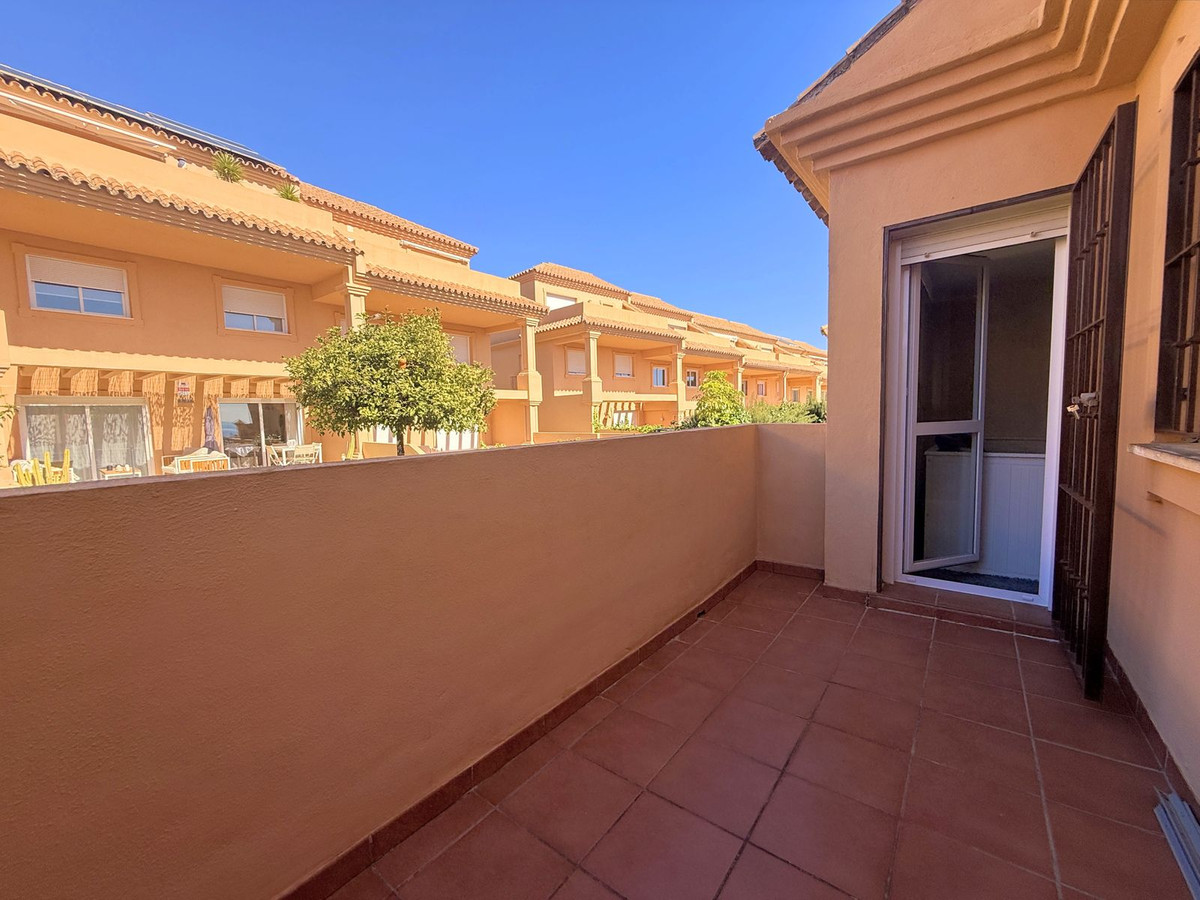 Huis te koop in Estepona | 3 slaapkamers H5307937