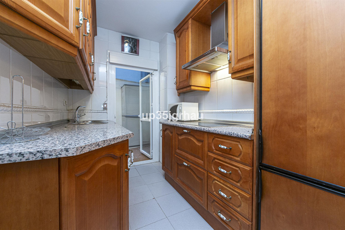 Huis te koop in Estepona | 2 slaapkamers H5307952