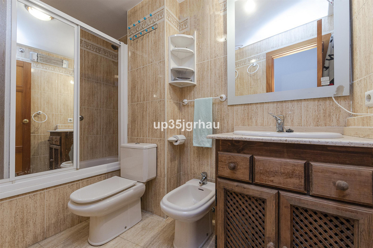 Huis te koop in Estepona | 2 slaapkamers H5307952