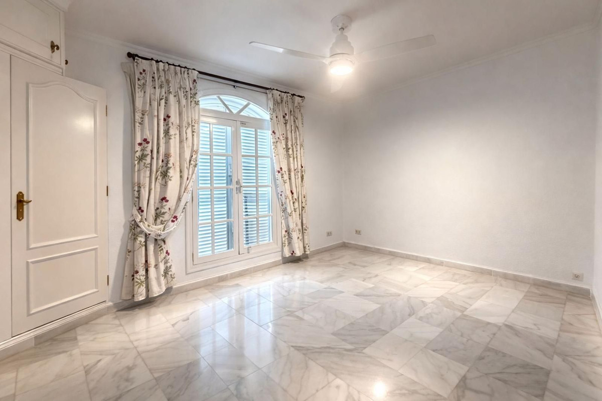 Property main view 18