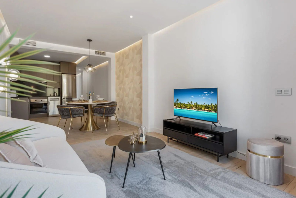 Appartement te koop in Estepona | 2 slaapkamers H5309182