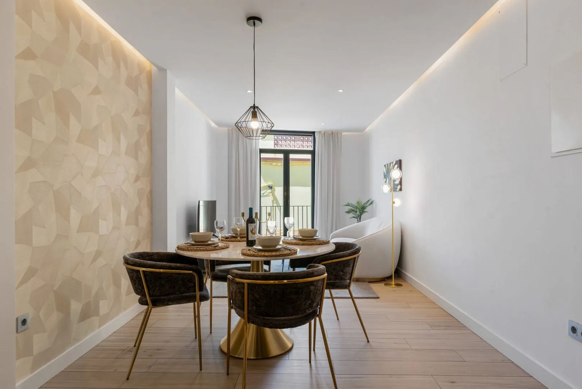 Appartement te koop in Estepona | 2 slaapkamers H5309182