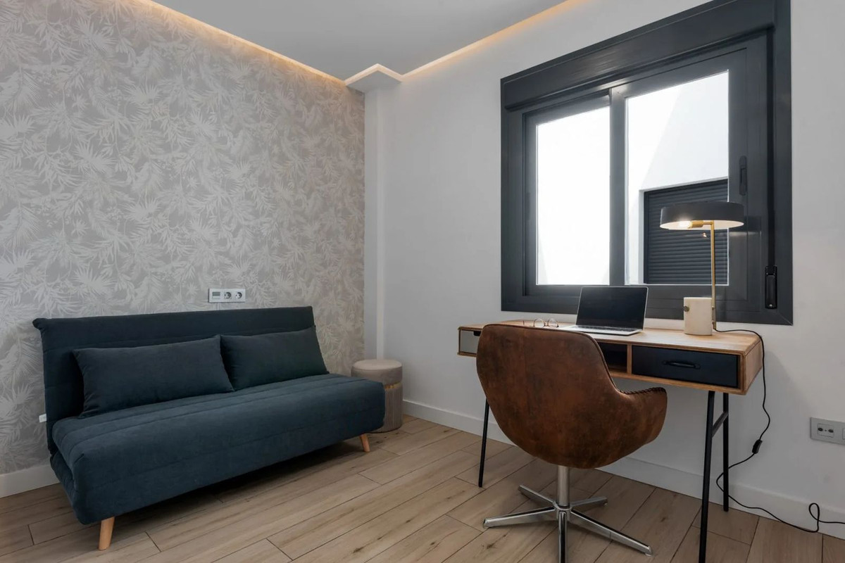 Appartement te koop in Estepona | 2 slaapkamers H5309182