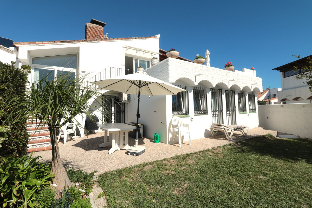Huis te koop in Estepona | 3 slaapkamers H5310574