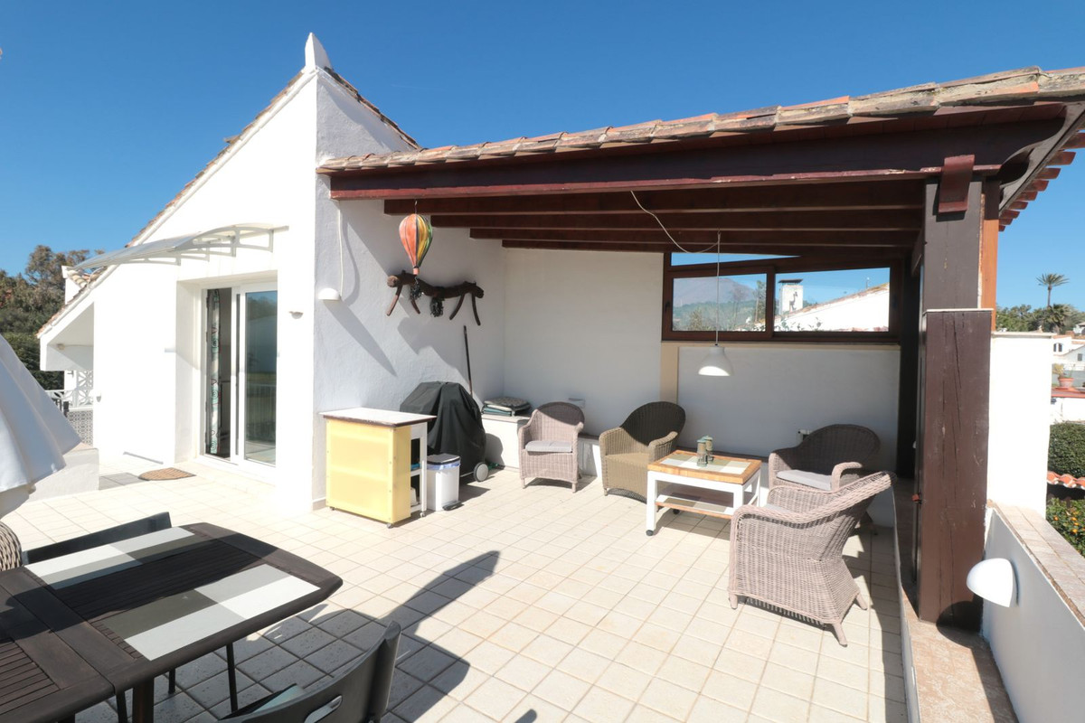 Huis te koop in Estepona | 3 slaapkamers H5310574