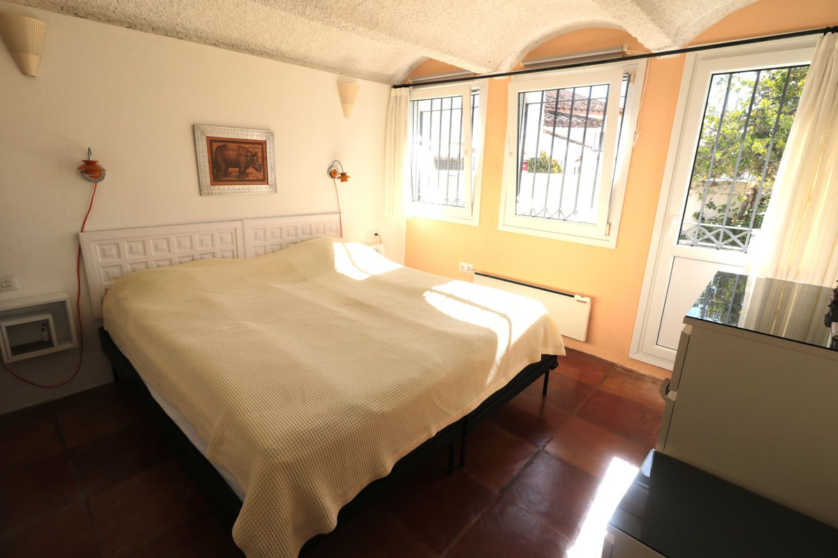 Huis te koop in Estepona | 3 slaapkamers H5310574