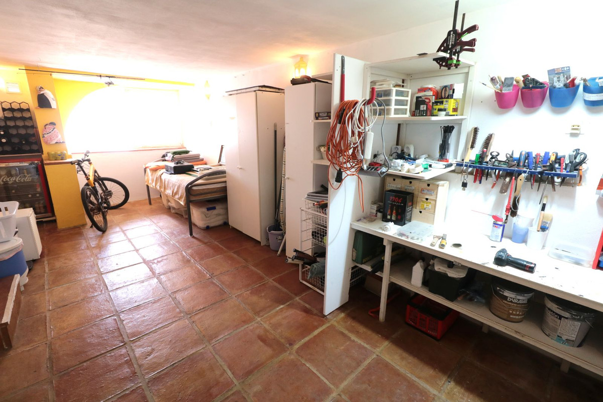 Huis te koop in Estepona | 3 slaapkamers H5310574