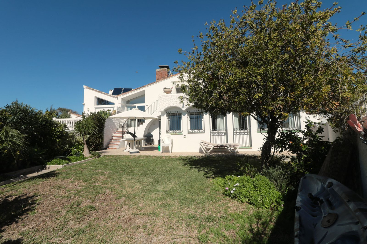 Huis te koop in Estepona | 3 slaapkamers H5310574