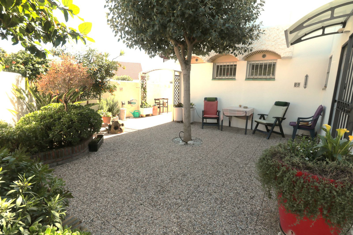Huis te koop in Estepona | 3 slaapkamers H5310574