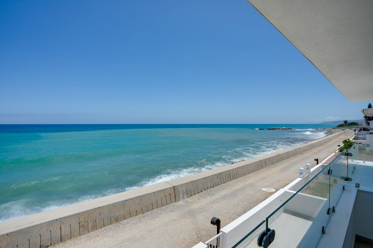 Huis te koop in Estepona | 3 slaapkamers H5310700