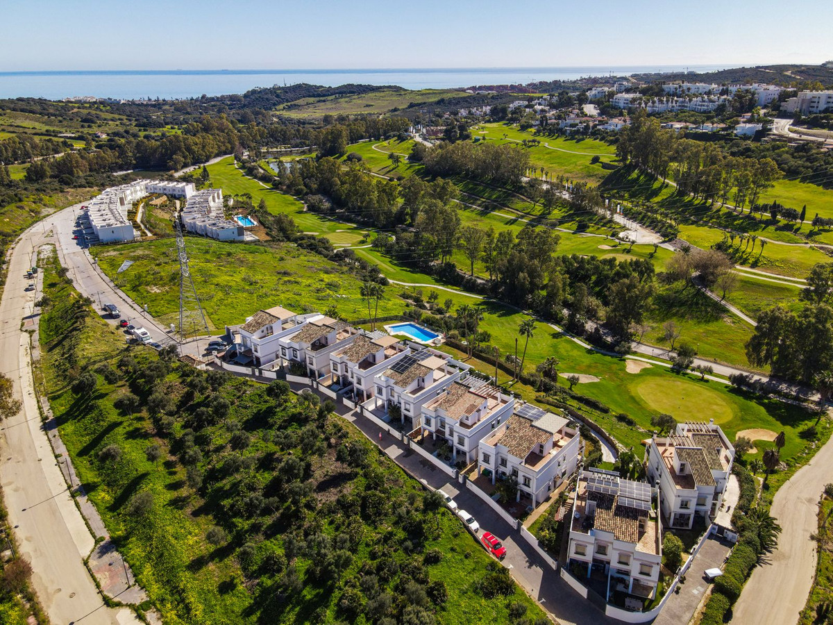 Huis te koop in Estepona | 3 slaapkamers H5311315