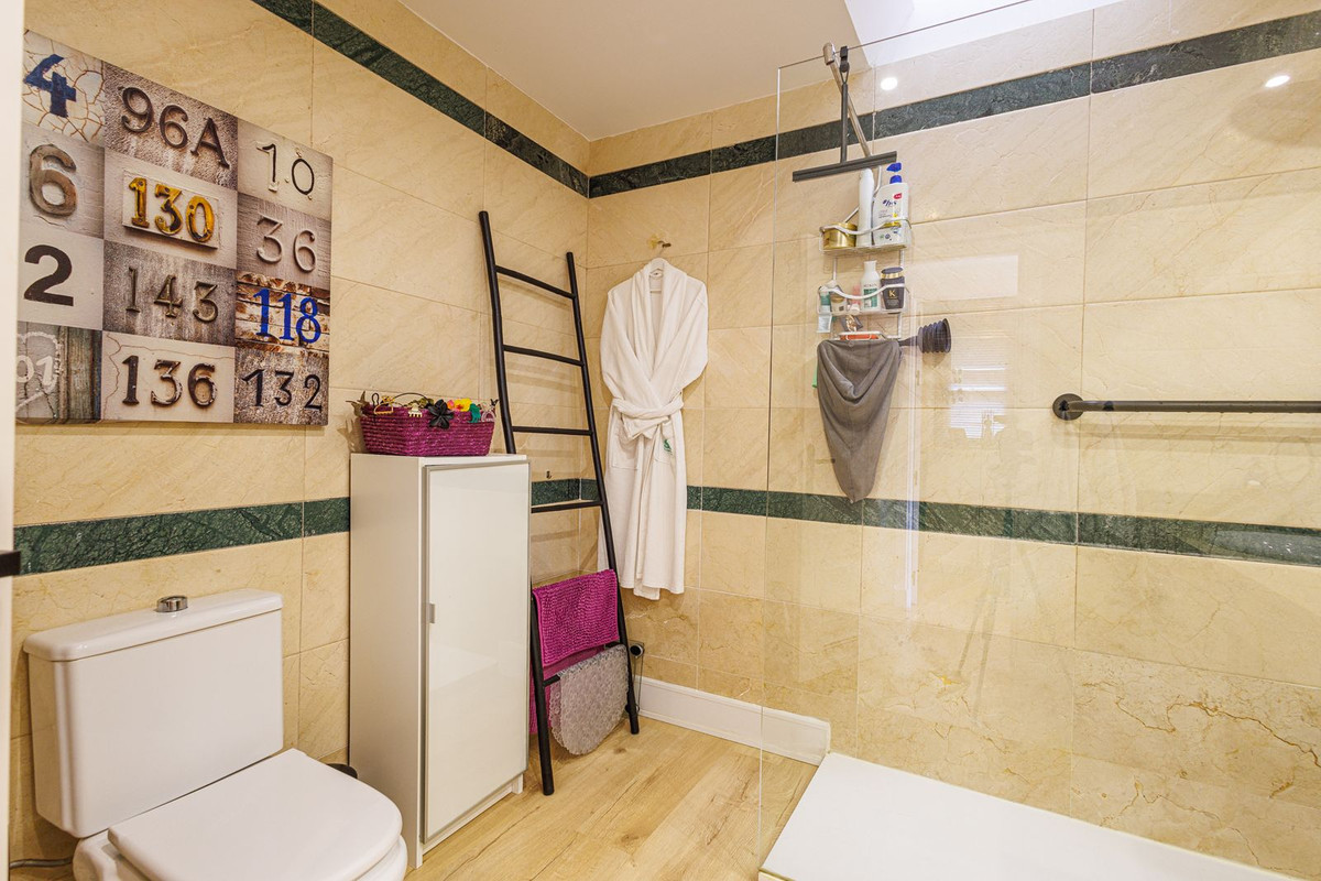 Huis te koop in Estepona | 3 slaapkamers H5311315