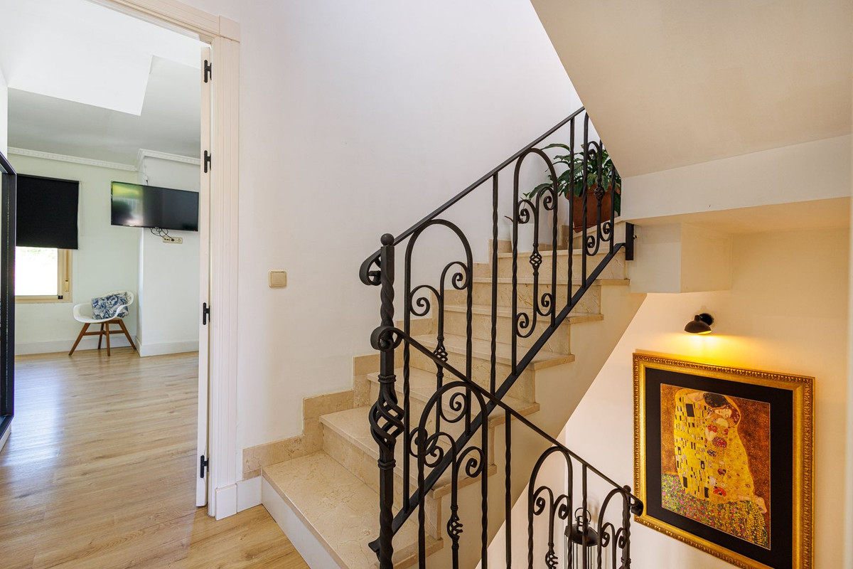 Huis te koop in Estepona | 3 slaapkamers H5311315