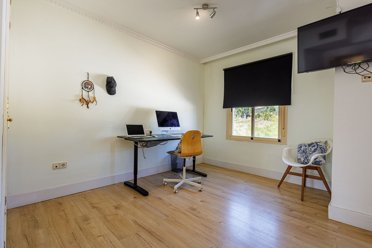 Huis te koop in Estepona | 3 slaapkamers H5311315