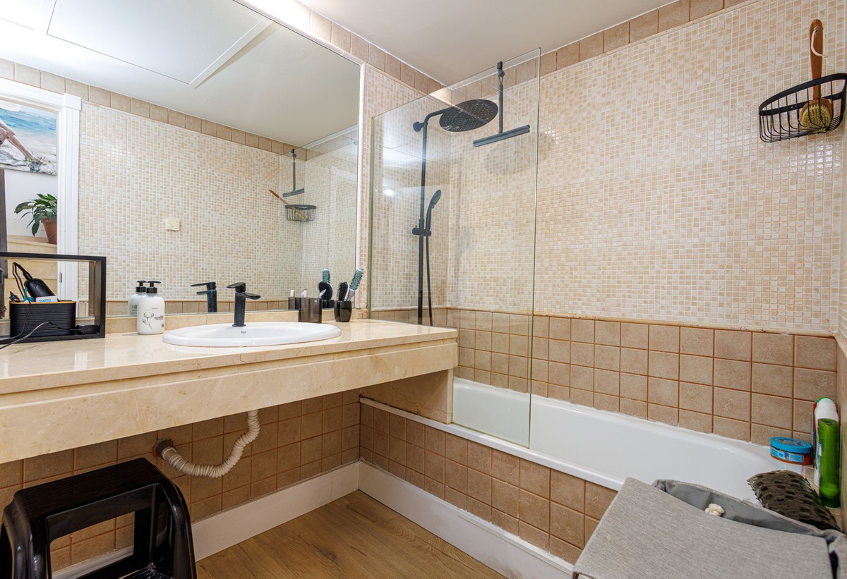 Huis te koop in Estepona | 3 slaapkamers H5311315