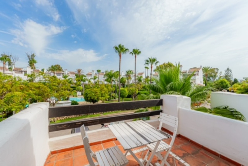 Huis te koop in Estepona | 4 slaapkamers H5314723