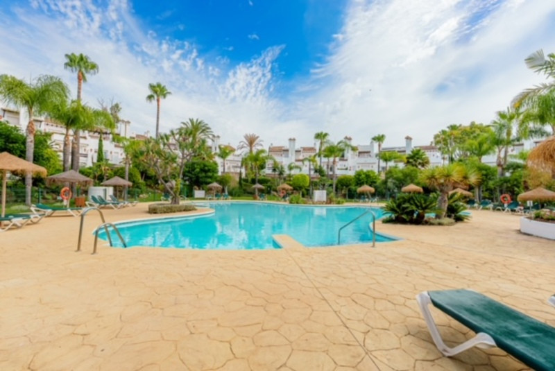 Huis te koop in Estepona | 4 slaapkamers H5314723