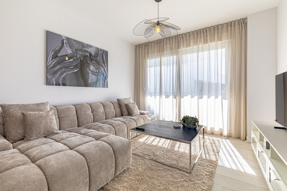 Huis te koop in Estepona | 3 slaapkamers H5315488