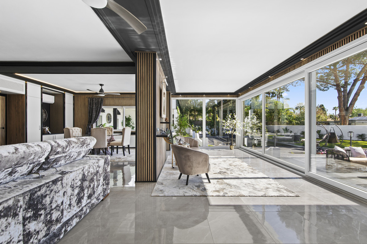 Huis te koop in Estepona | 5 slaapkamers H5315593