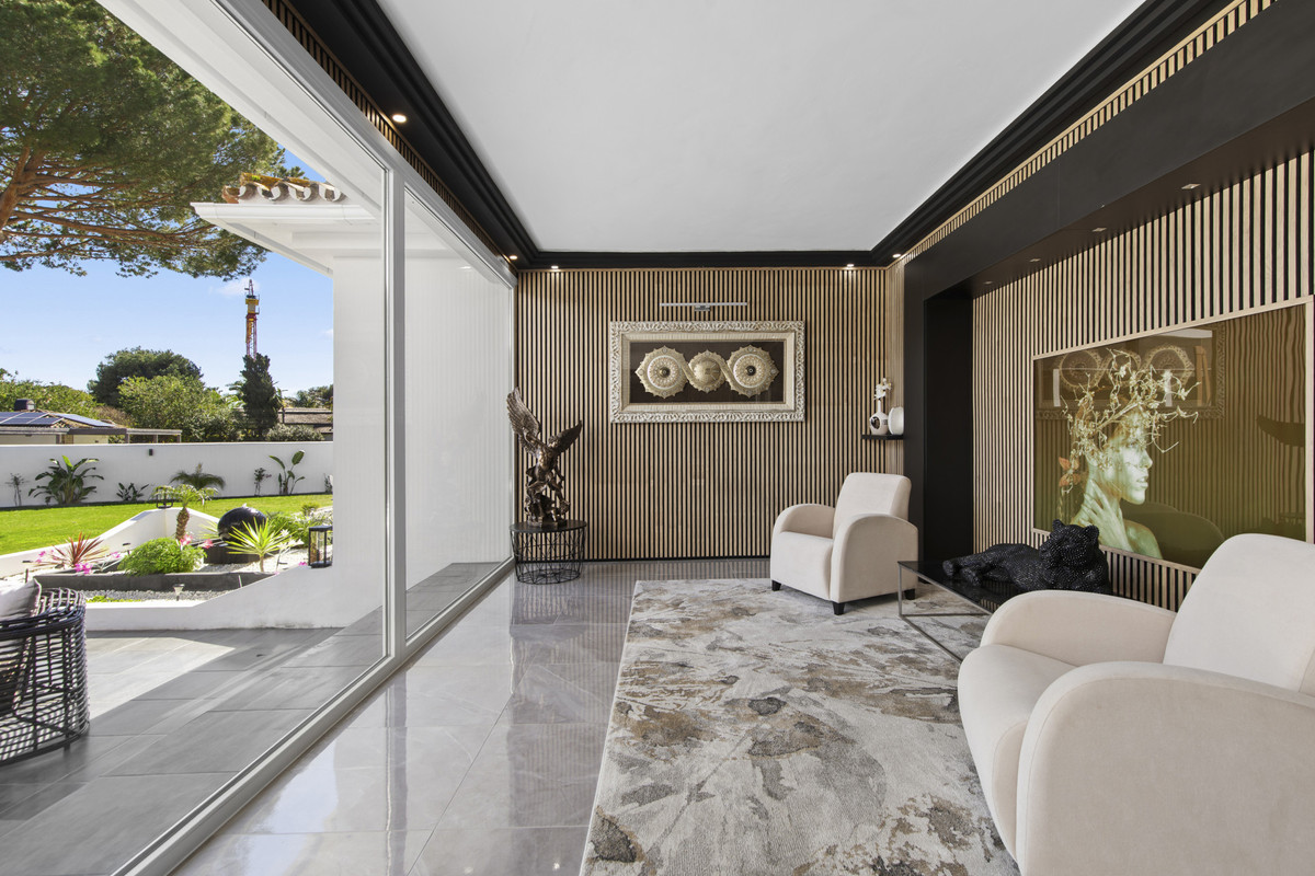 Huis te koop in Estepona | 5 slaapkamers H5315593