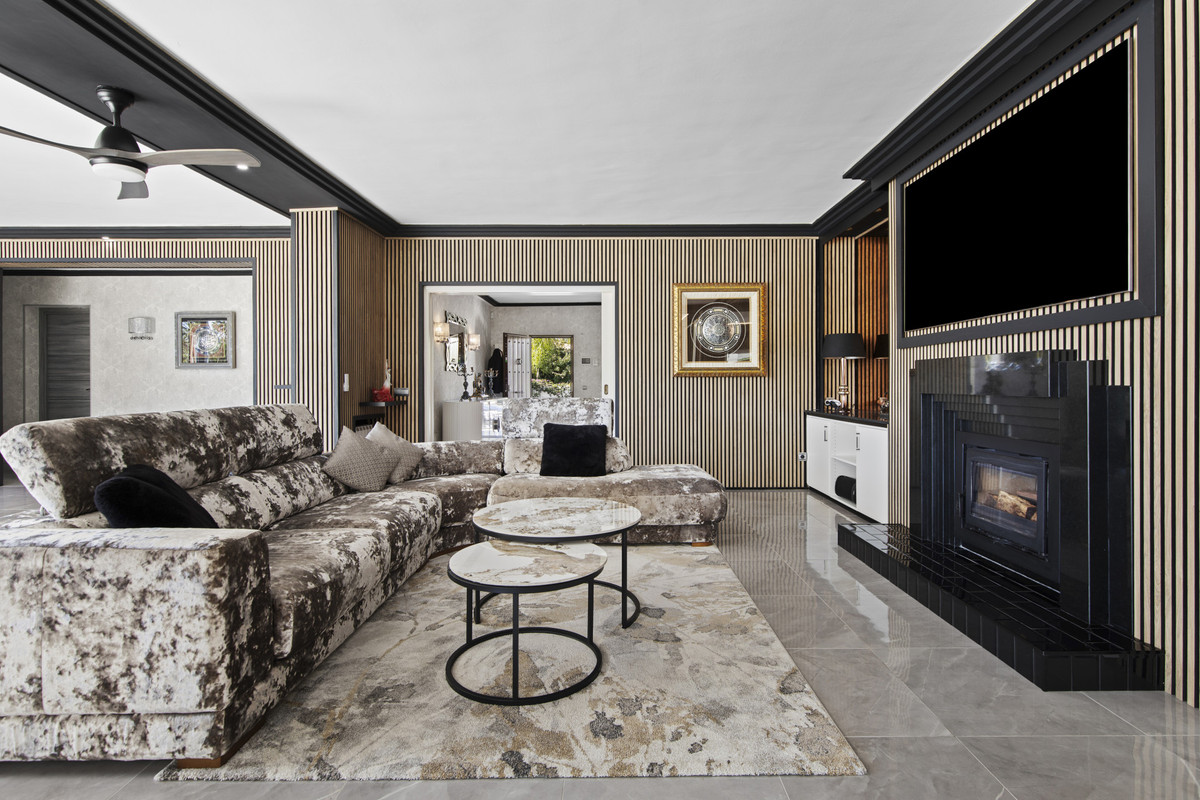 Huis te koop in Estepona | 5 slaapkamers H5315593