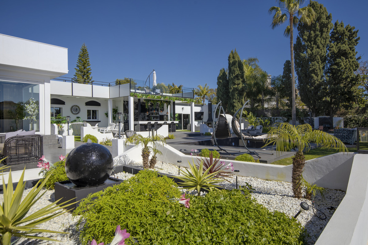 Huis te koop in Estepona | 5 slaapkamers H5315593